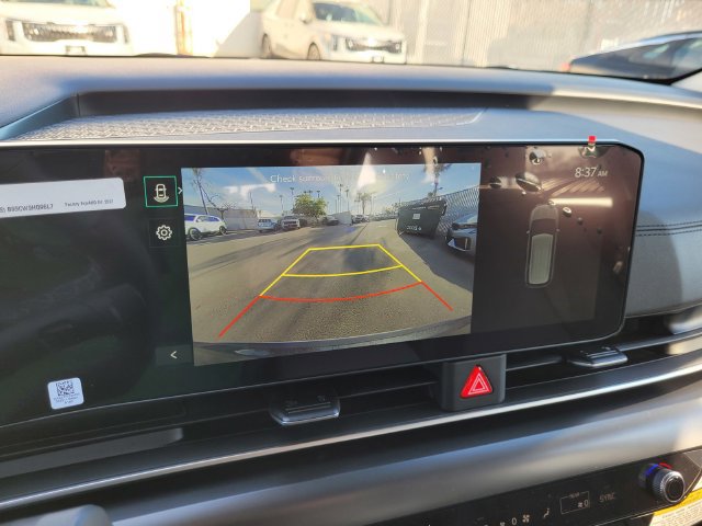 New 2026 Kia Carnival FWD image 10