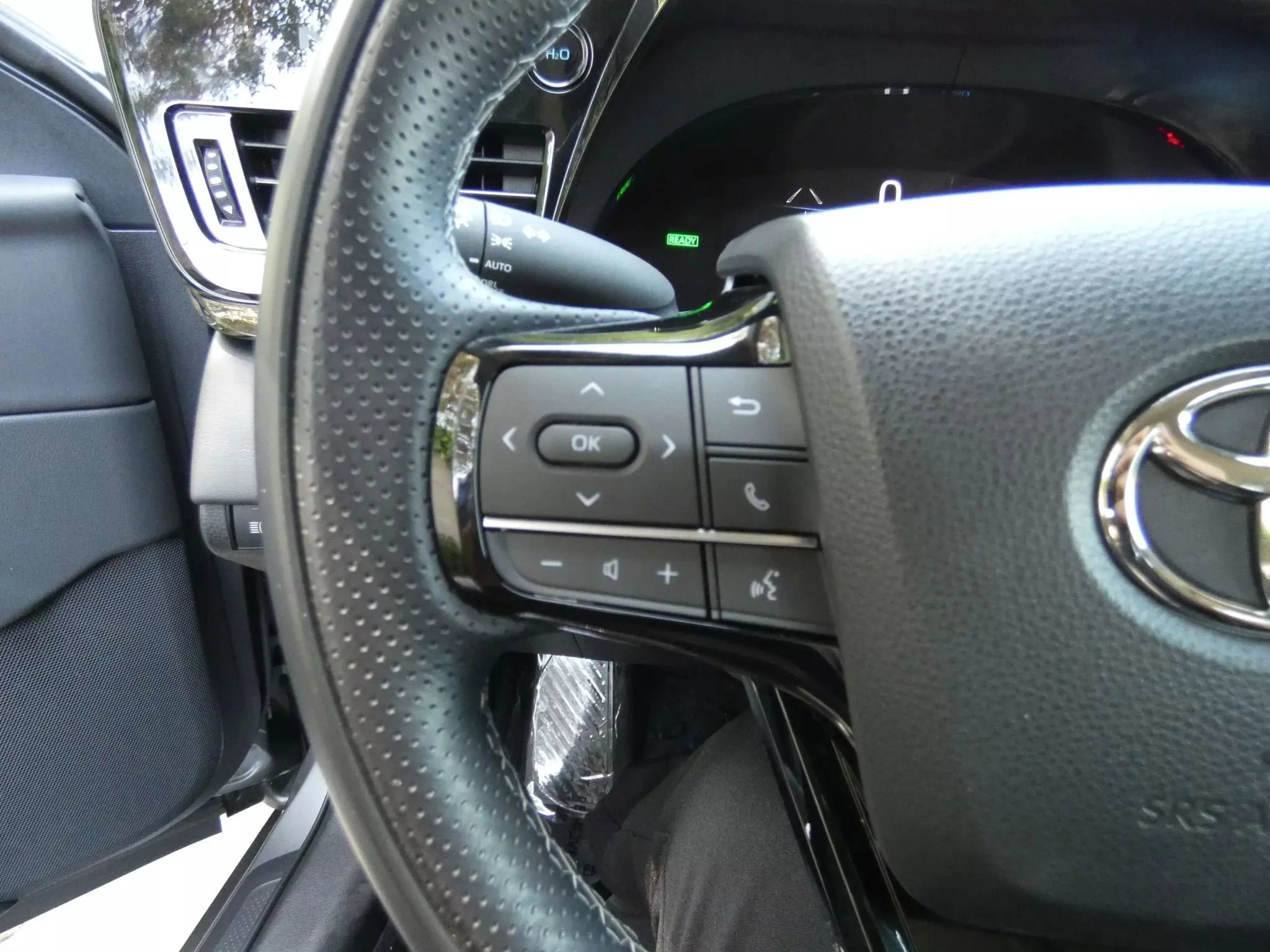 Used 2022 Toyota Mirai XLE Sedan 4D image 50