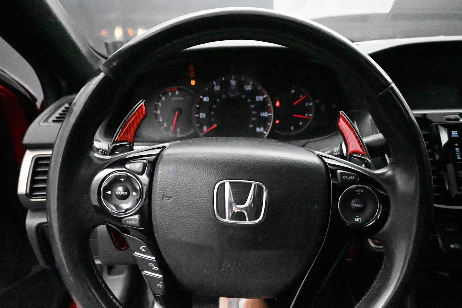 Used 2016 Honda Accord EX-L image 10