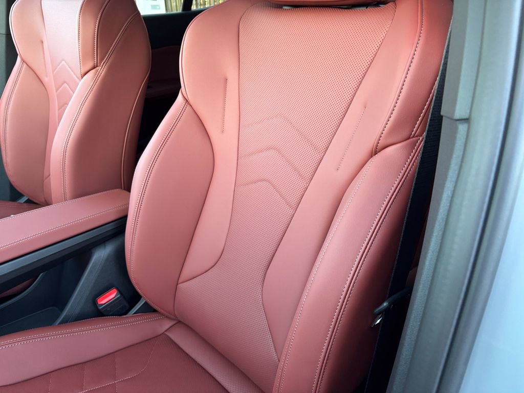 New 2026 BMW X2 xDrive28i image 14