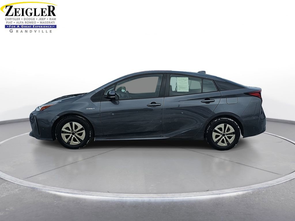 Used 2019 Toyota Prius L Eco image 8