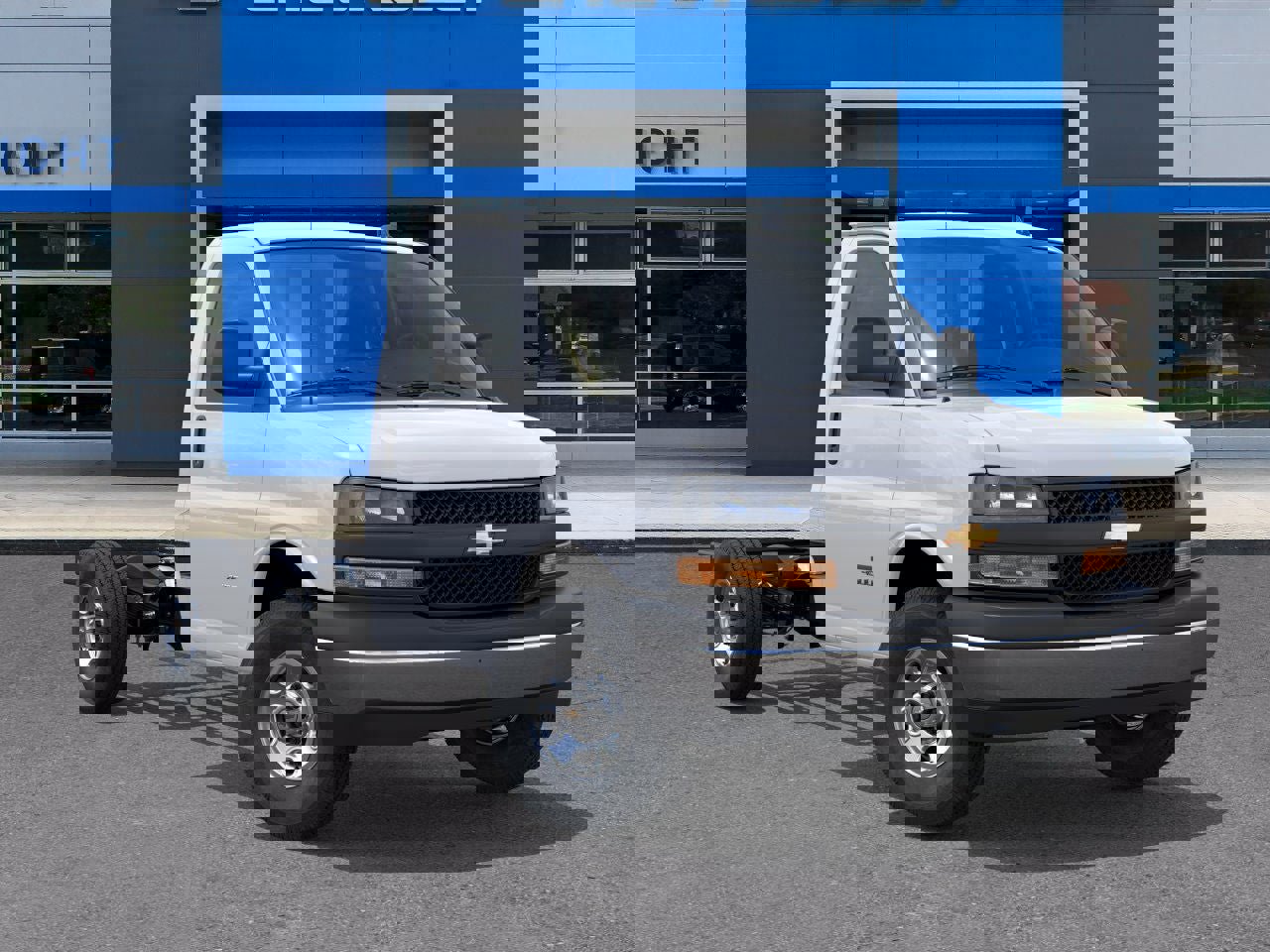 New 2026 Chevrolet Express 3500 image 31