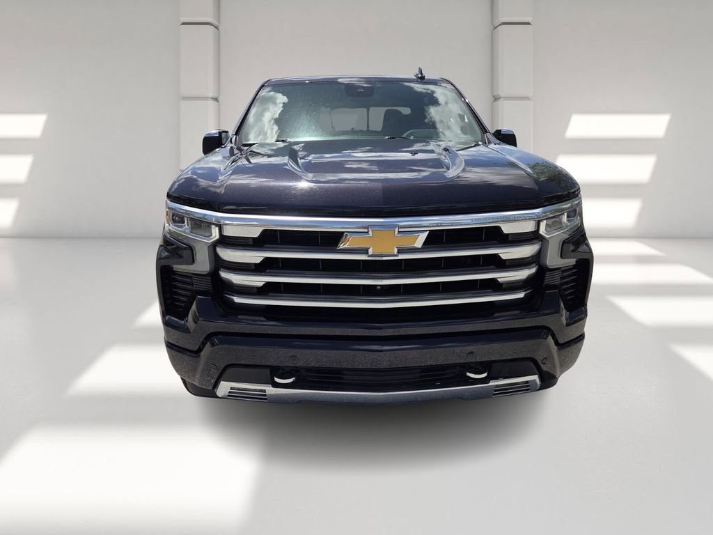 Used 2023 Chevrolet Silverado 1500 High Country w/ Z71 Off-Road Package image 3