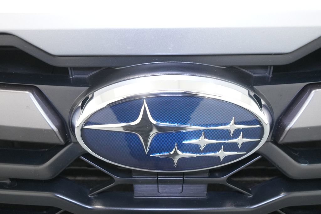 Used 2024 Subaru Crosstrek 2.0i Premium AWD/4WD image 12