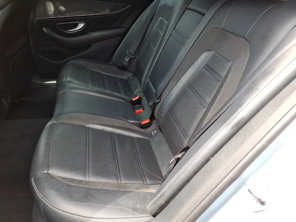 Used 2018 Mercedes-Benz E 43 AMG 4MATIC Sedan image 10