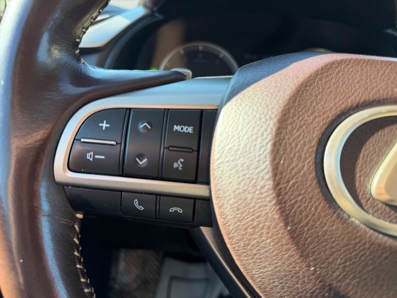 Used 2020 Lexus RX 350L FWD image 58