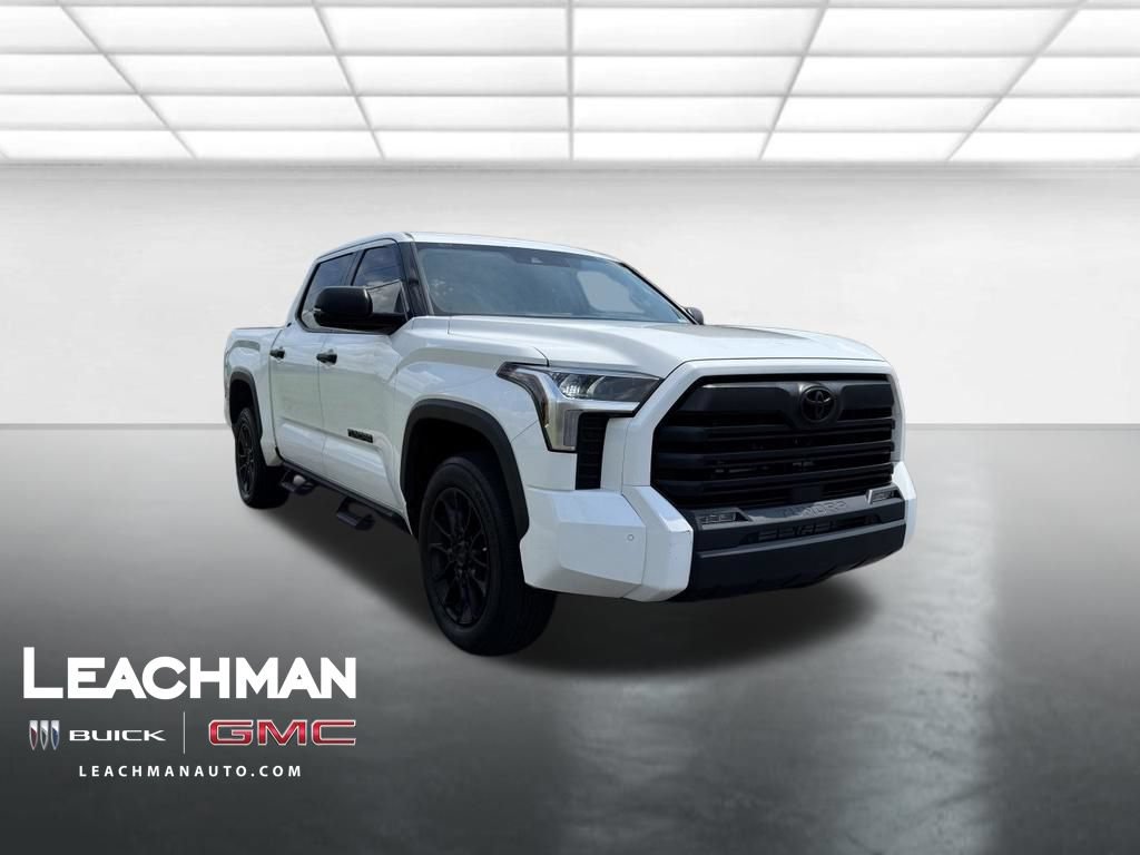 Used 2023 Toyota Tundra SR5 w/ SR5 Convenience Package AWD/4WD image 10