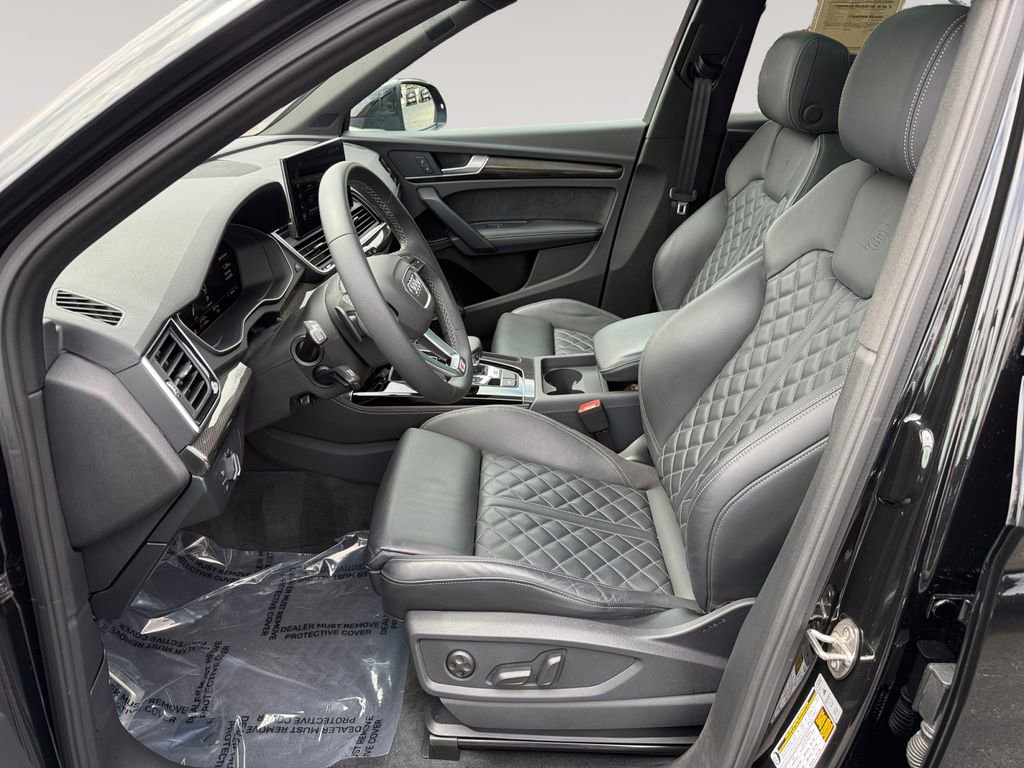 Used 2024 Audi SQ5 Premium Plus image 9