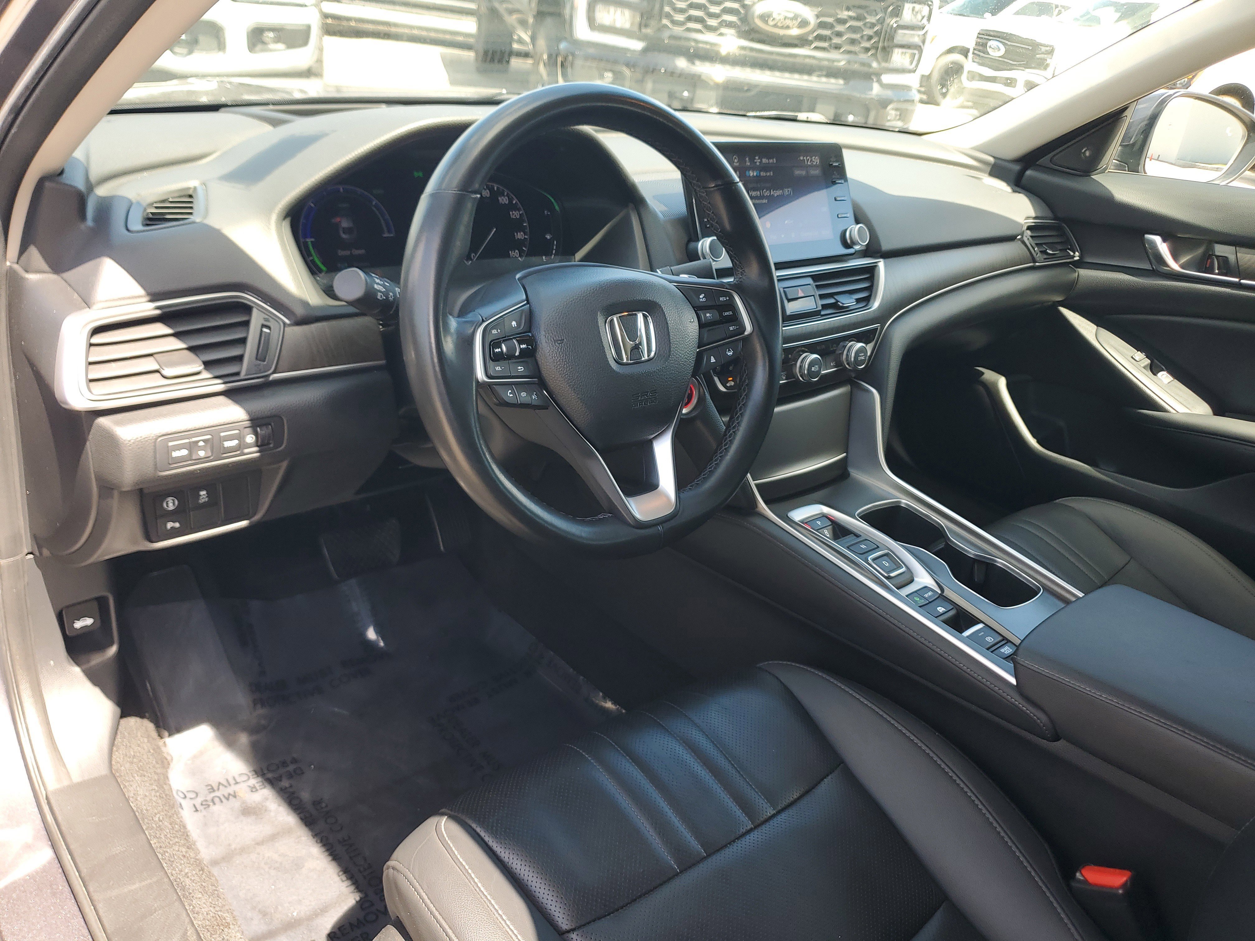 Used 2021 Honda Accord Touring image 9