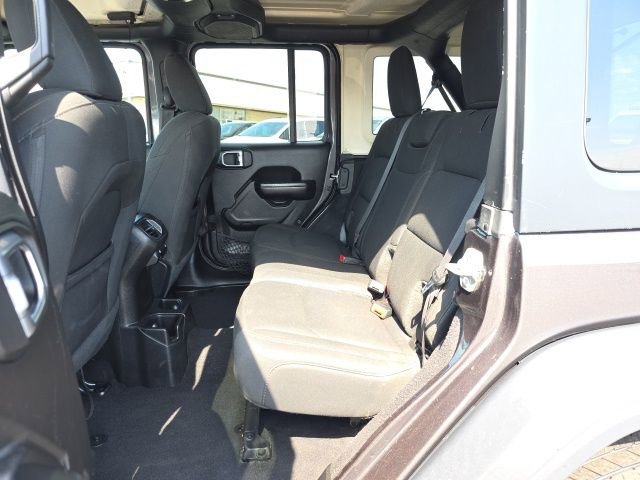 Used 2020 Jeep Wrangler Unlimited Sport S AWD/4WD image 30