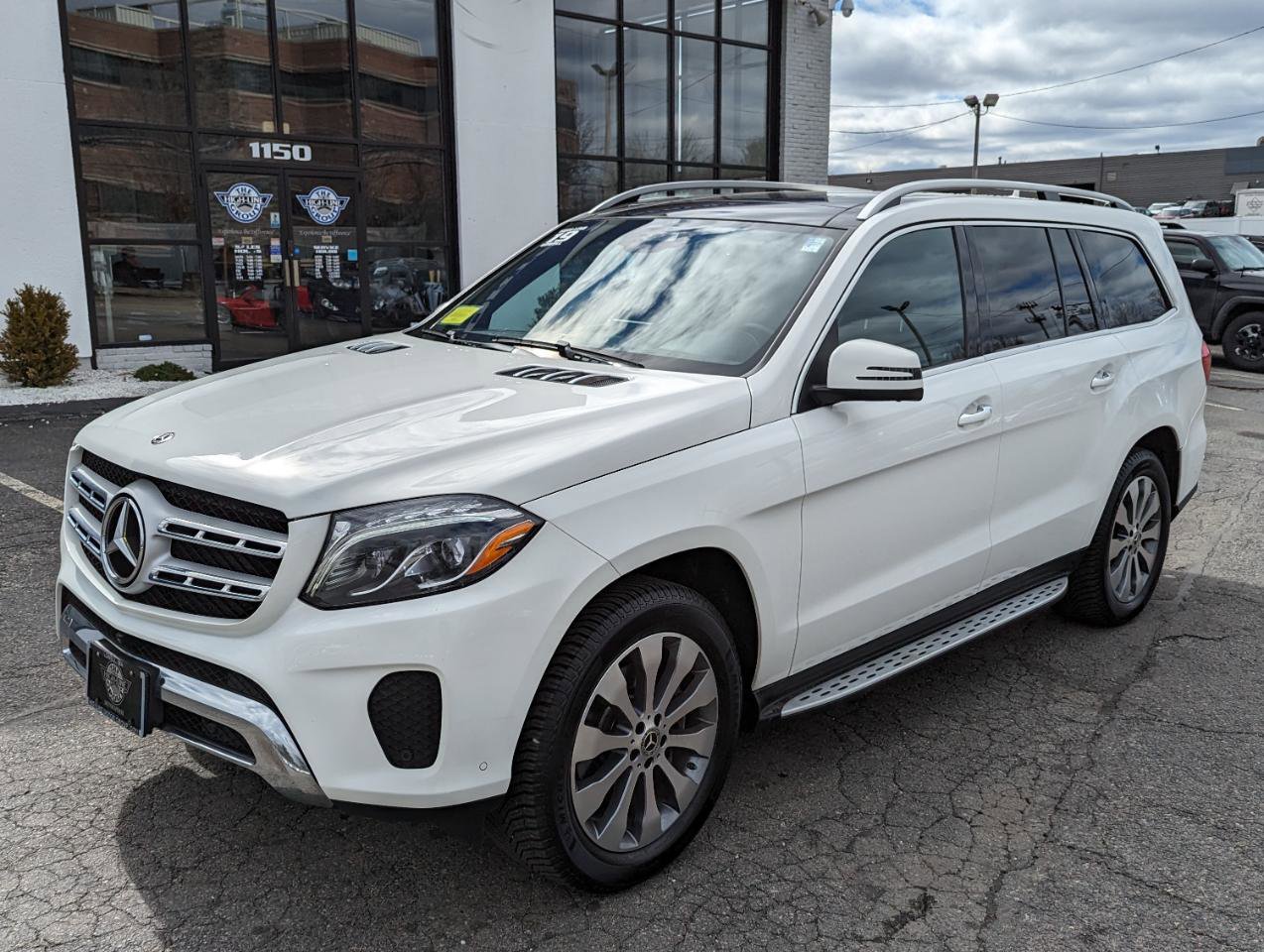 Used 2019 Mercedes-Benz GLS 450 4MATIC image 2