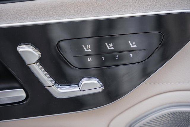 Certified 2024 Mercedes-Benz EQS 580 4MATIC Sedan image 34