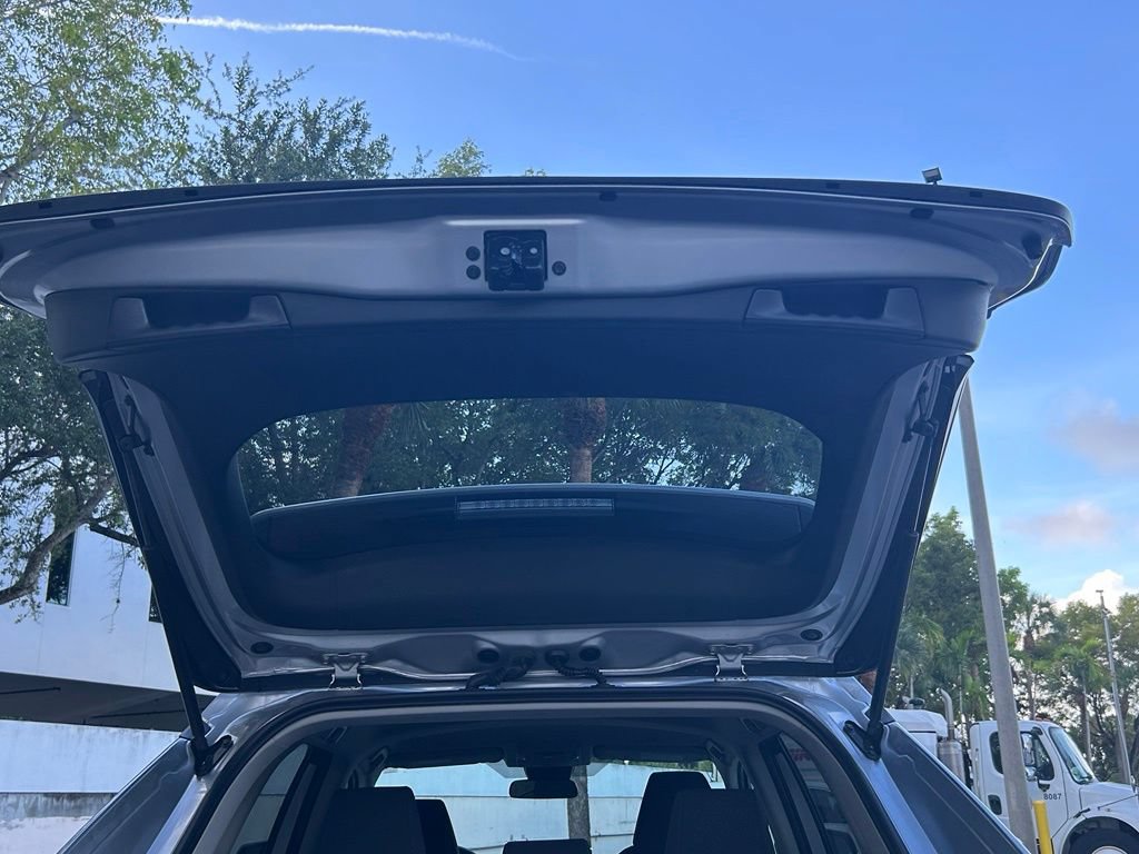 Used 2024 Toyota RAV4 LE FWD image 38