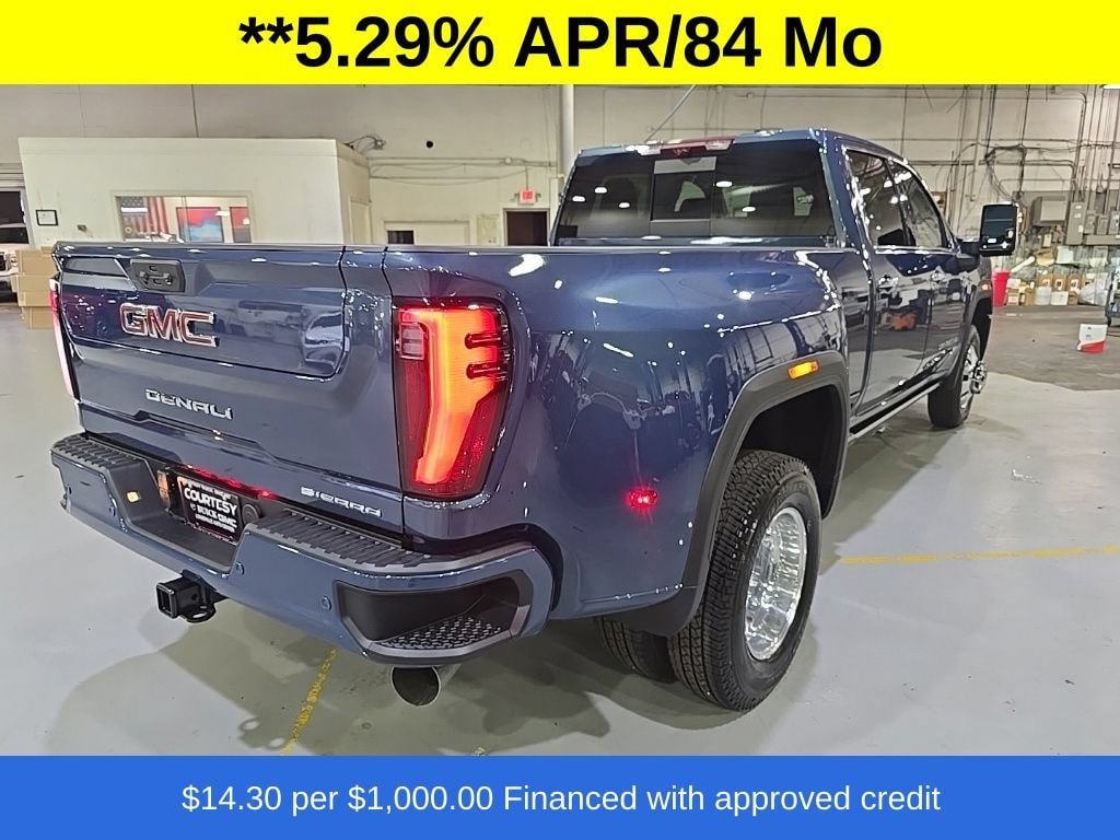 New 2026 GMC Sierra 3500 Denali w/ Denali Reserve Package AWD/4WD image 7