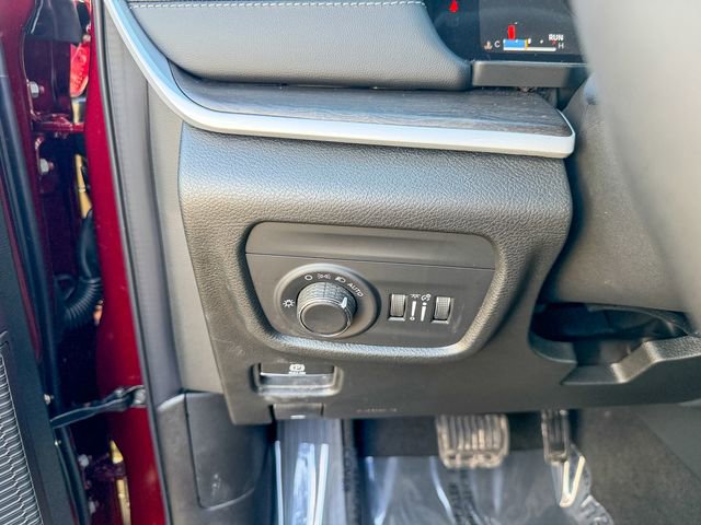 New 2026 Jeep Grand Cherokee Laredo image 19