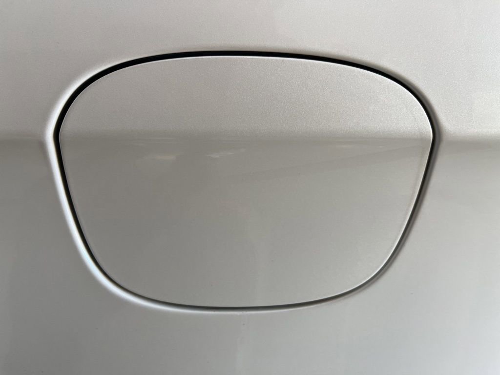 Used 2015 Ford Edge Titanium w/ Equipment Group 302A image 41