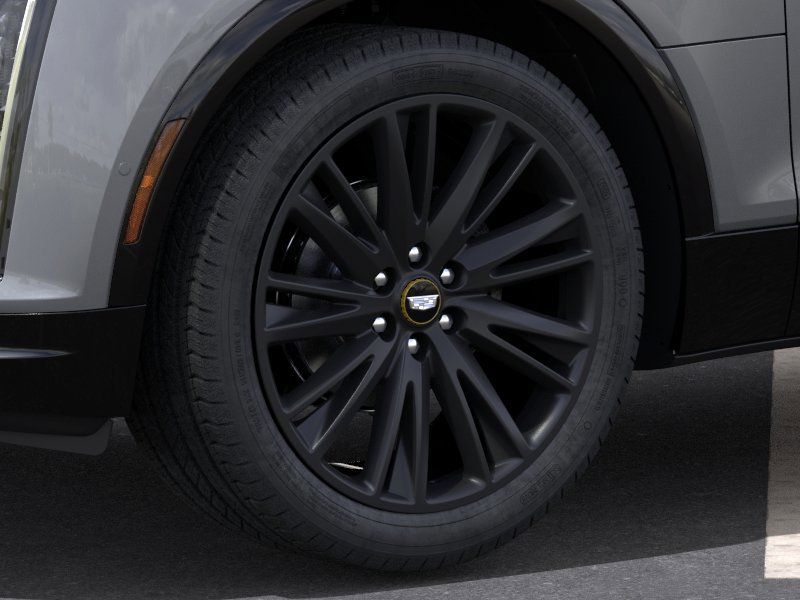 New 2026 Cadillac Lyriq Luxury w/ LPO, Bronce Accent Package RWD image 33