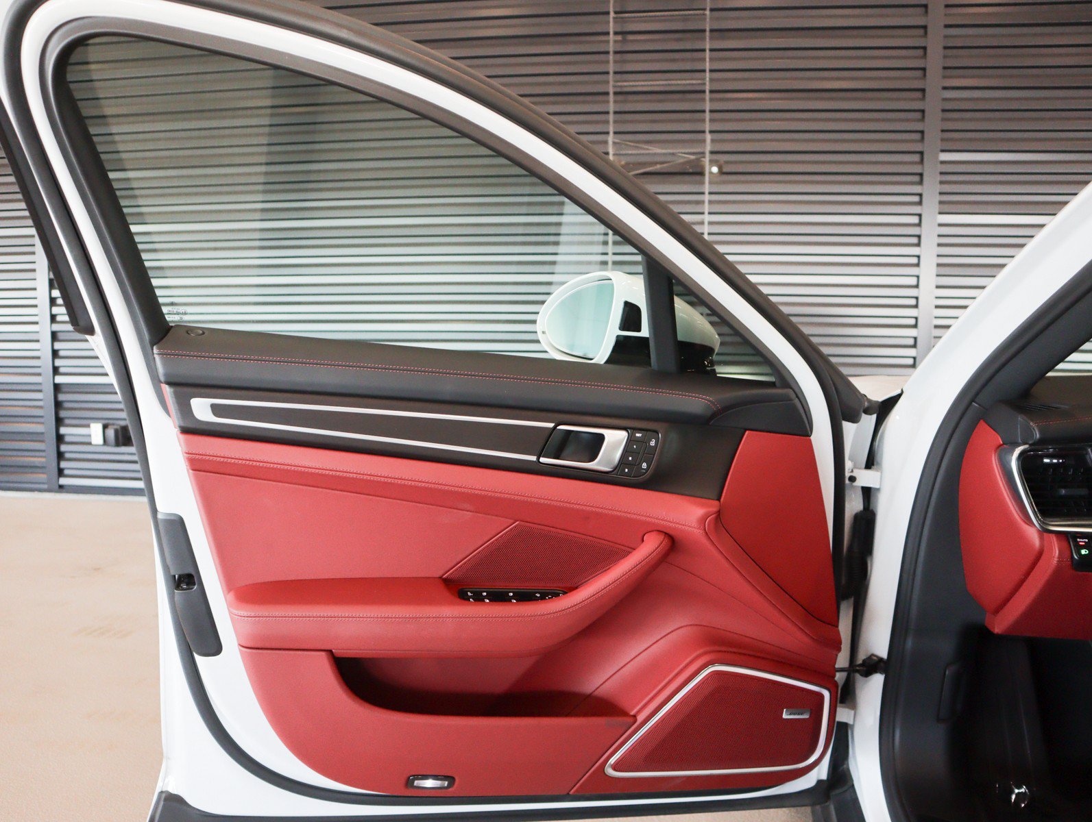 Certified 2023 Porsche Panamera Platinum Edition RWD image 25