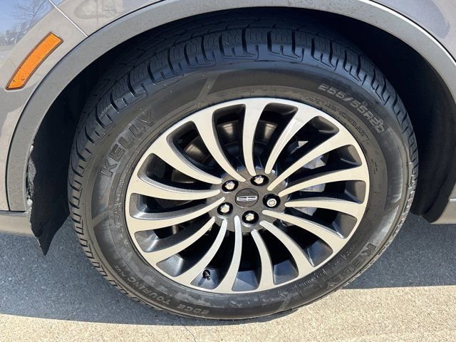 Used 2023 Lincoln Aviator Reserve w/ Elements Package Plus AWD/4WD image 14