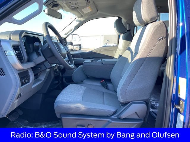 New 2026 Ford F350 XLT w/ XLT Premium Package AWD/4WD image 9