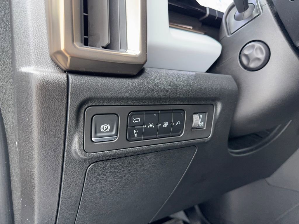 Used 2025 GMC Hummer EV 2X image 50