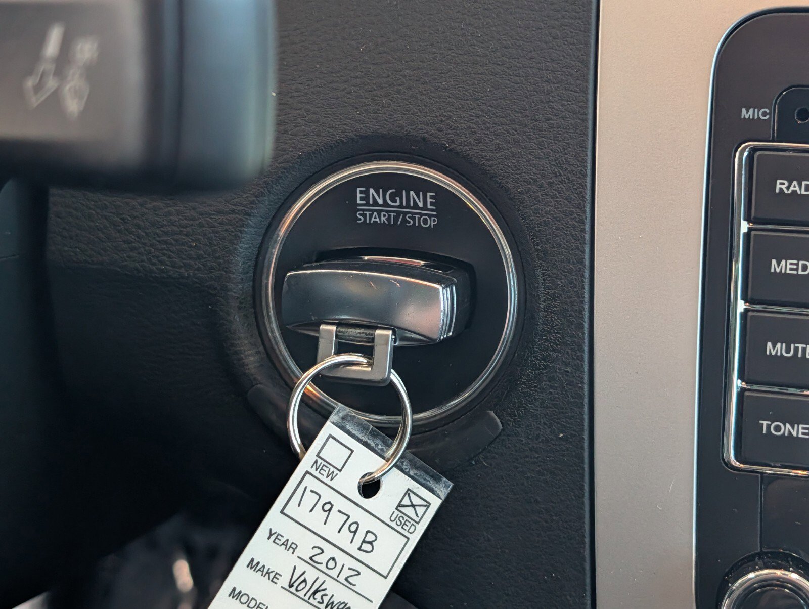 Used 2012 Volkswagen CC Sport image 22