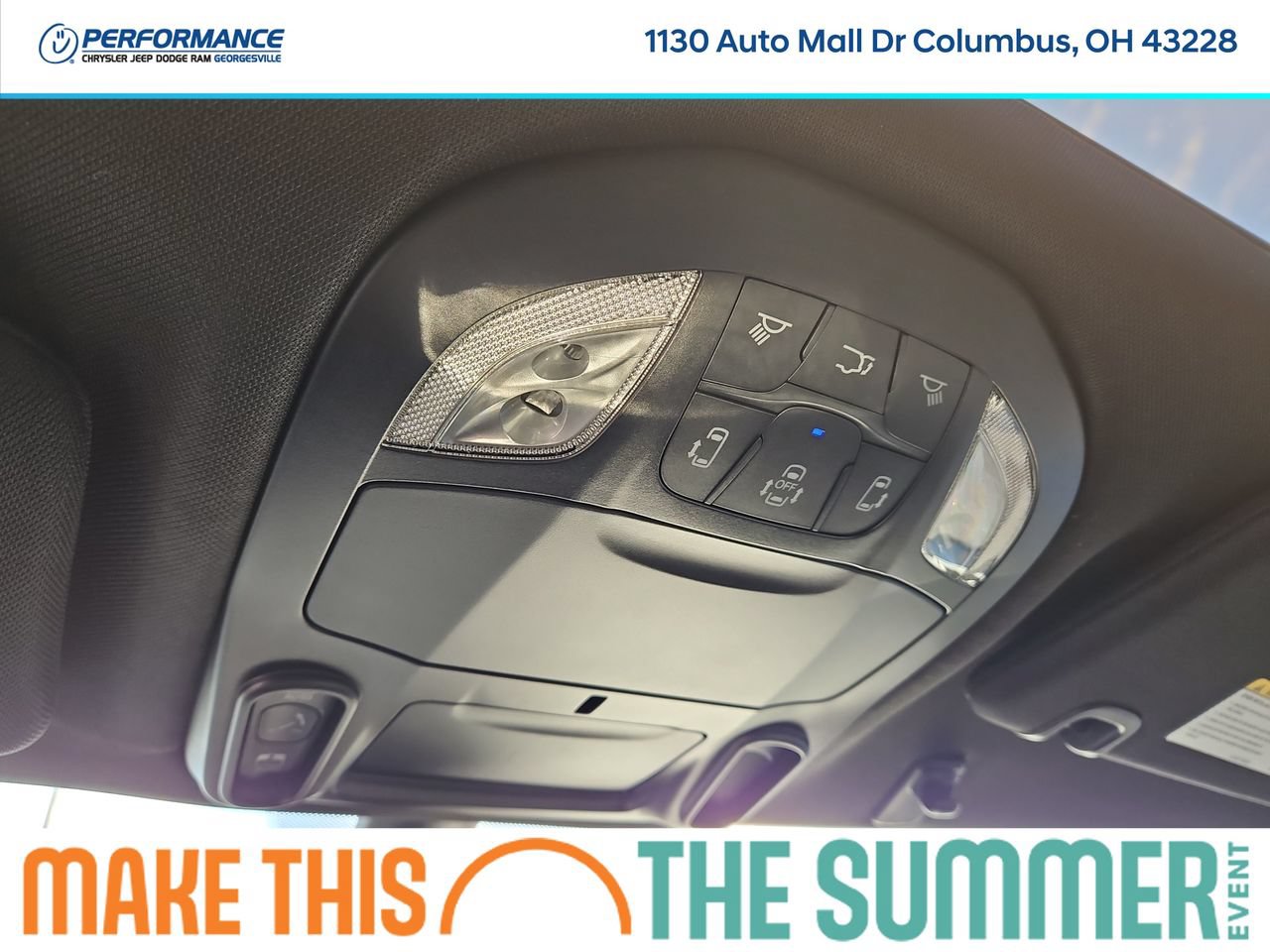 New 2026 Chrysler Pacifica Select AWD/4WD image 26