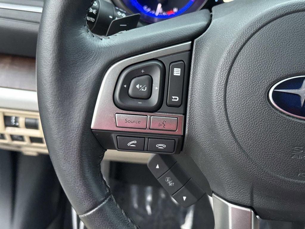 Used 2016 Subaru Outback 3.6R Limited image 42