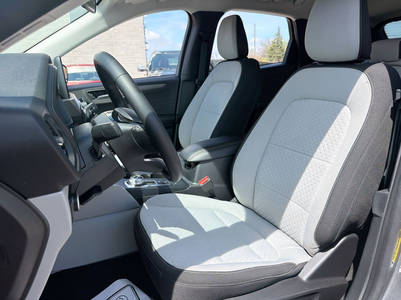 Used 2023 Ford Escape Active AWD/4WD image 20