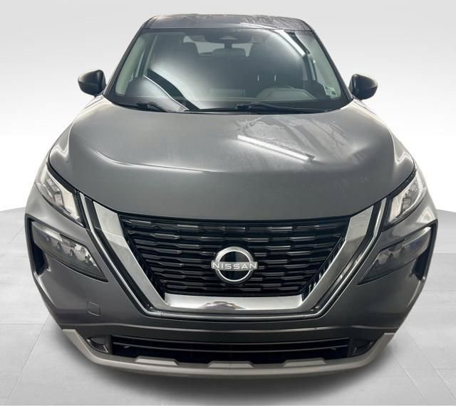Used 2023 Nissan Rogue S image 4