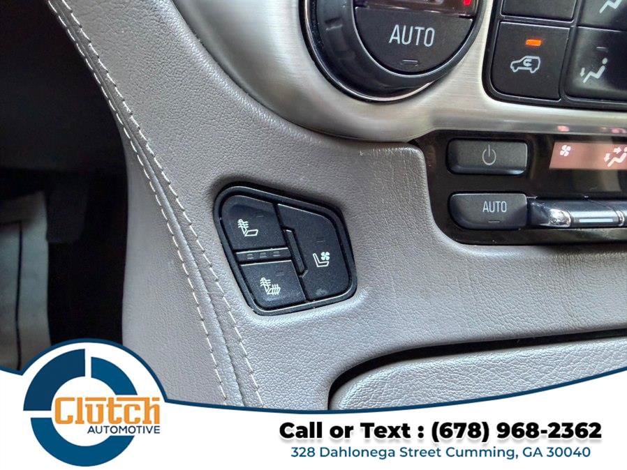 Used 2020 GMC Yukon Denali w/ Denali Premium Package AWD/4WD image 36