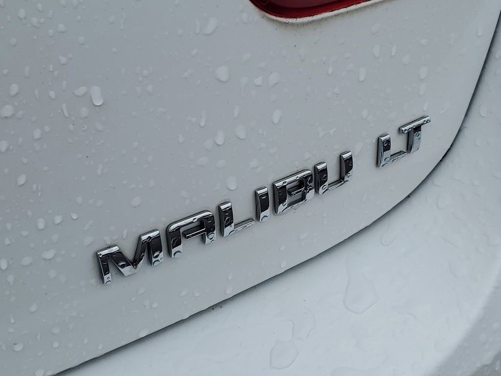 Used 2016 Chevrolet Malibu LT image 7