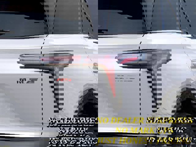 New 2025 Chevrolet Blazer EV RS image 11