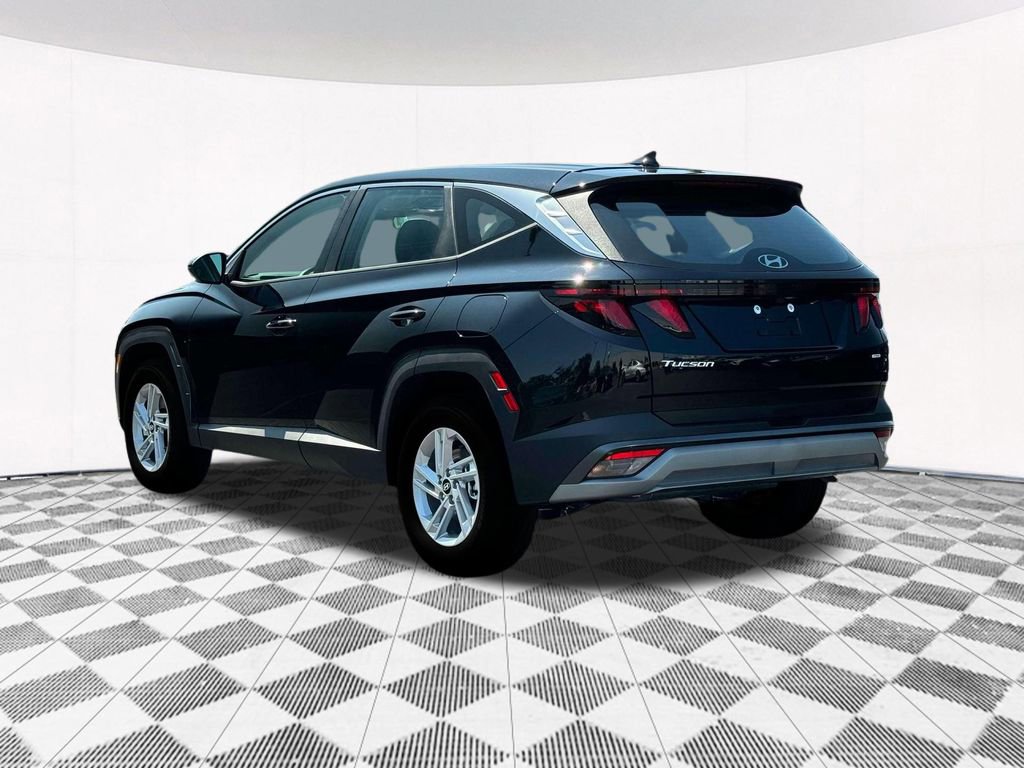 New 2025 Hyundai Tucson SE image 7