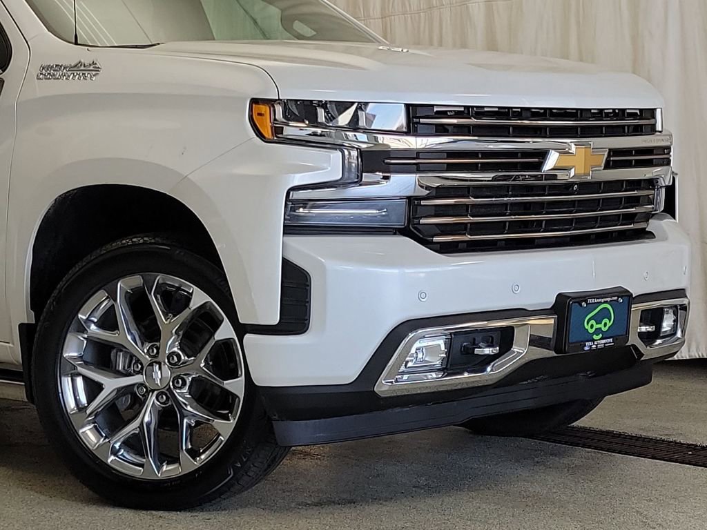 Certified 2021 Chevrolet Silverado 1500 High Country image 2