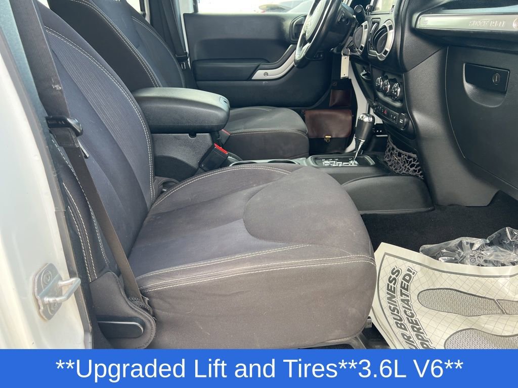 Used 2013 Jeep Wrangler Unlimited Sahara w/ Dual Top Group image 31