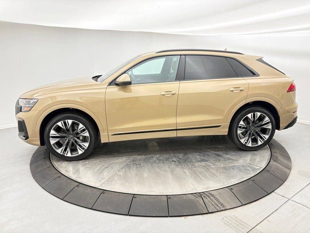 New 2025 Audi Q8 Premium Plus image 2