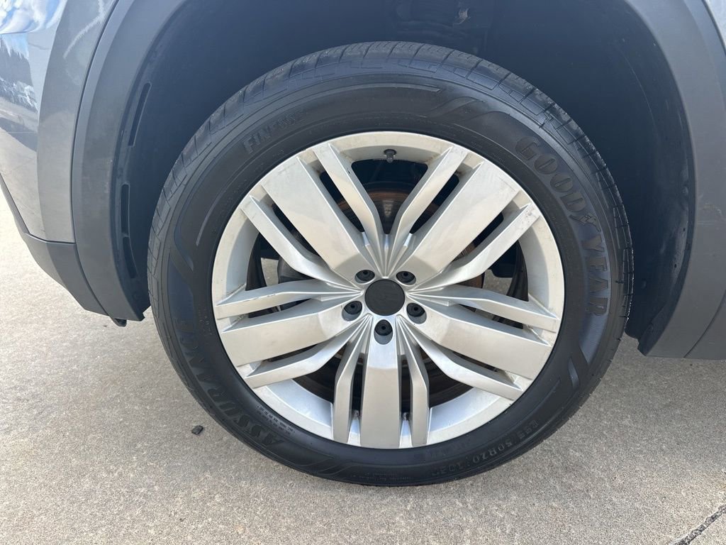 Used 2020 Volkswagen Atlas SEL image 39