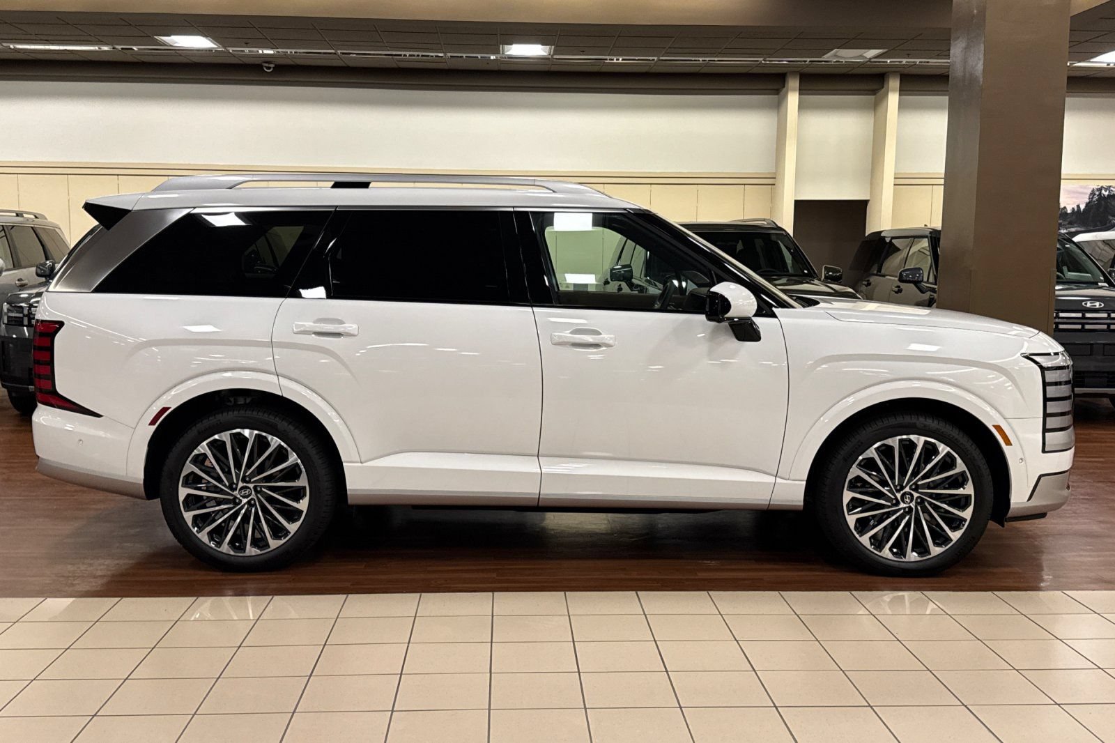 New 2026 Hyundai Palisade Calligraphy AWD/4WD image 3