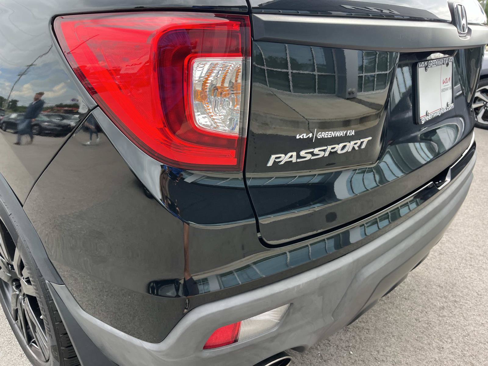 Used 2021 Honda Passport Sport image 10