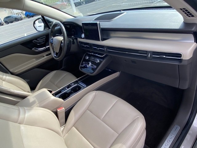 Used 2020 Lincoln Corsair AWD w/ Equipment Group 101A image 24