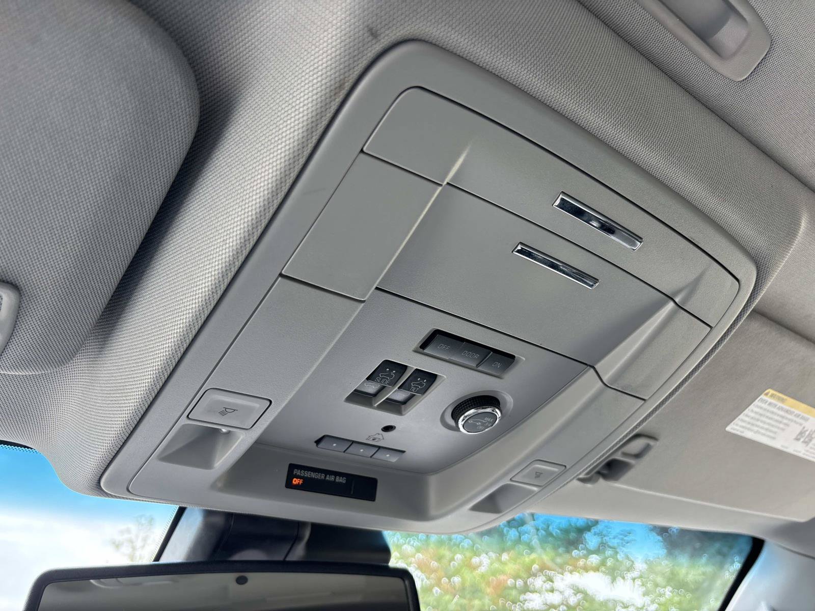 Used 2020 Chevrolet Tahoe LT AWD/4WD image 29