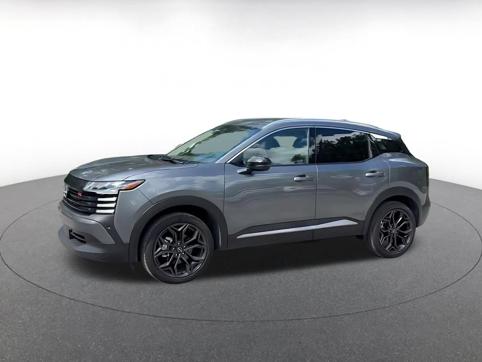Used 2026 Nissan Kicks SR AWD/4WD image 7