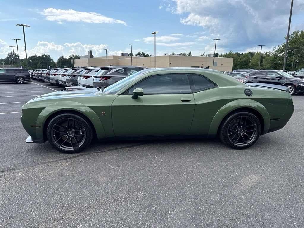 Used 2022 Dodge Challenger R/T Scat Pack RWD image 3
