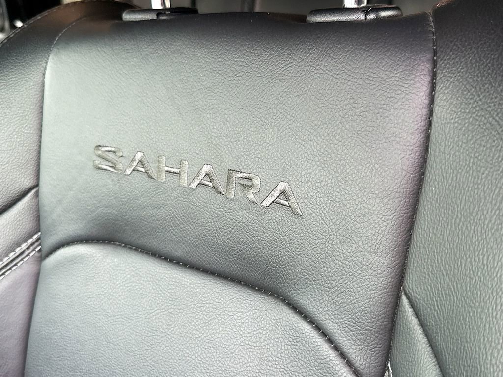 Used 2023 Jeep Wrangler Unlimited Sahara w/ Cold Weather Group image 21