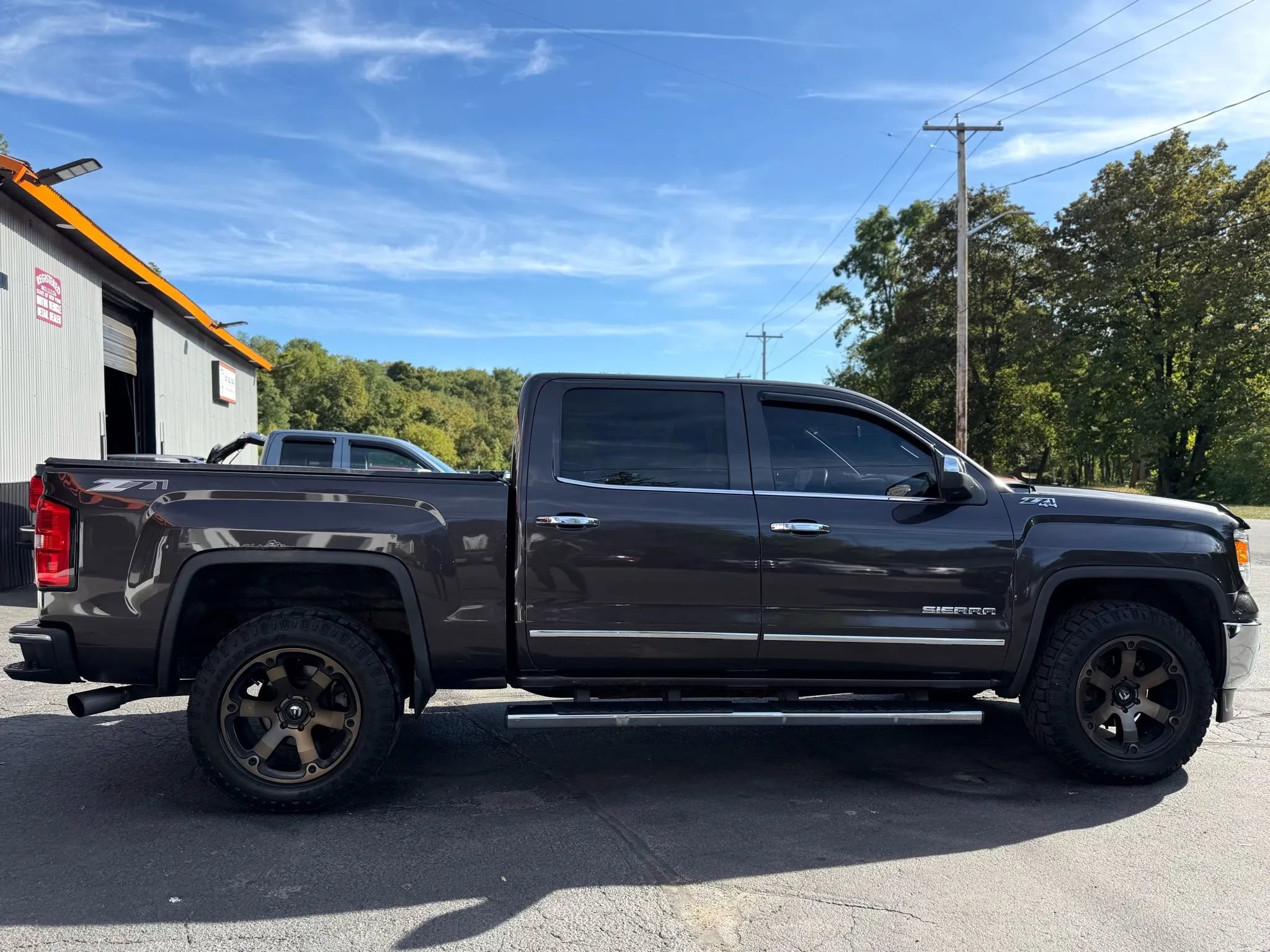 Used 2015 GMC Sierra 1500 SLT AWD/4WD image 6