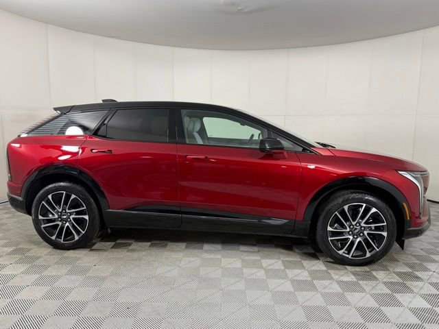 New 2025 Cadillac Optiq Sport 1 AWD/4WD image 7