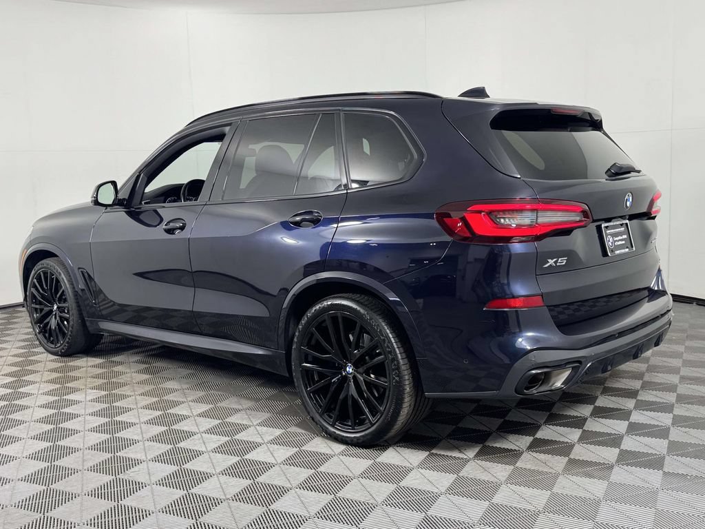 Used 2023 BMW X5 xDrive40i w/ M Sport Package AWD/4WD image 8