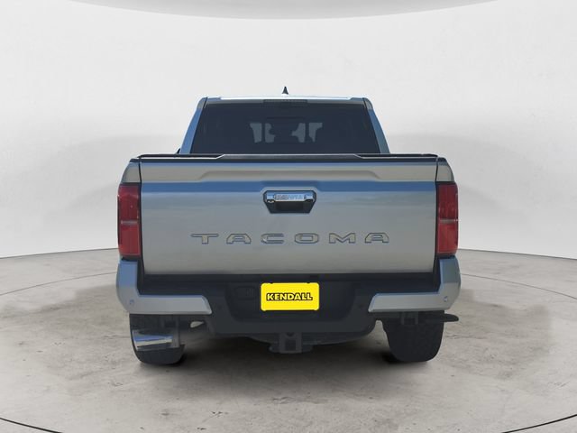Used 2024 Toyota Tacoma Limited w/ Limited Package (LT) AWD/4WD image 4