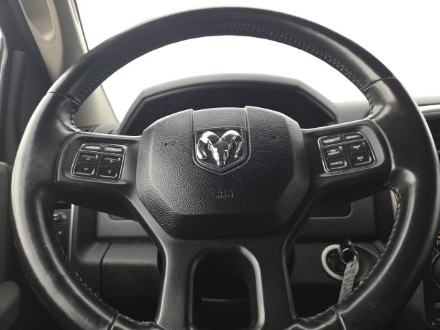 Used 2019 RAM 1500 Big Horn AWD/4WD image 17